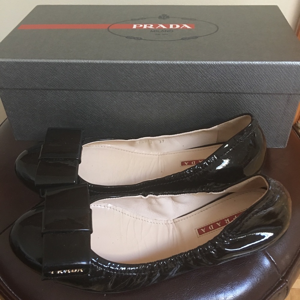 Prada flats size 7 - Picture 2 of 6